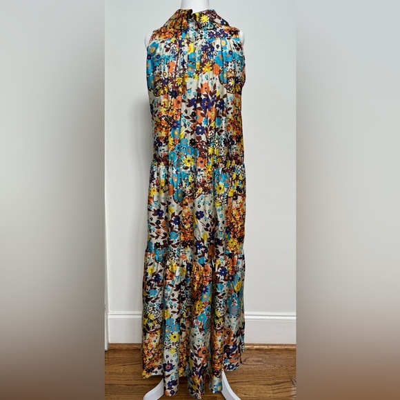 NEW Odeeh Floral Cream Silk Dress Size 4 - Picture 9 of 9